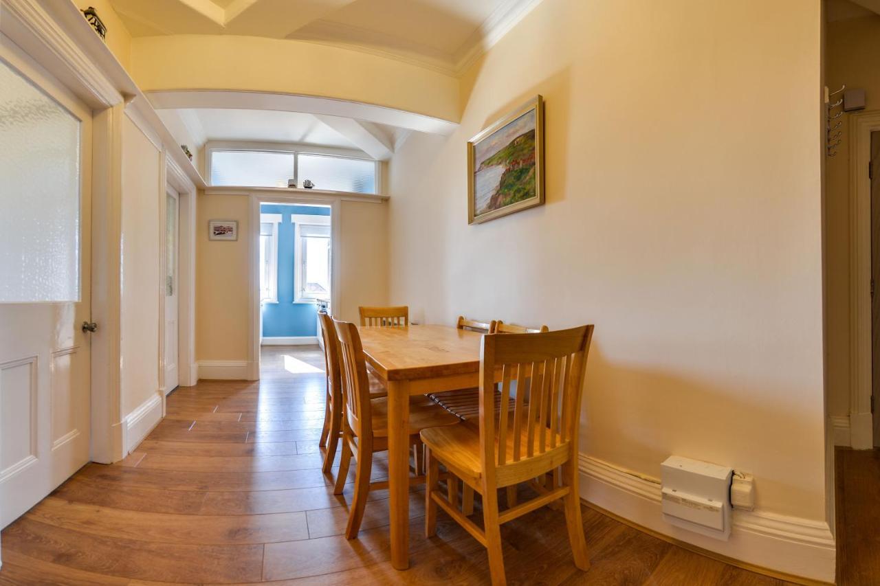 The Whitby Prospect, 2 Bed Apartment With Stunning Views, 2 Mins From Beach Exterior photo